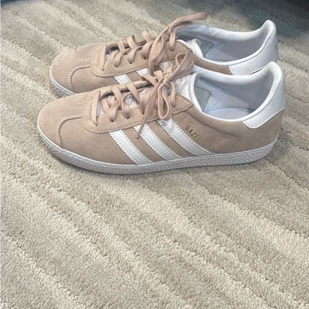 Adidas Women's Tan and White Sneakers